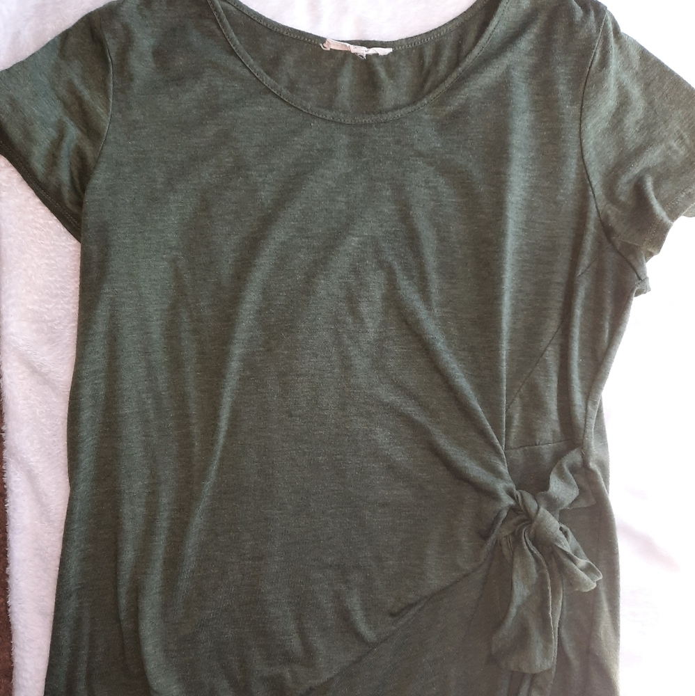 Maternity short sleeve shirt